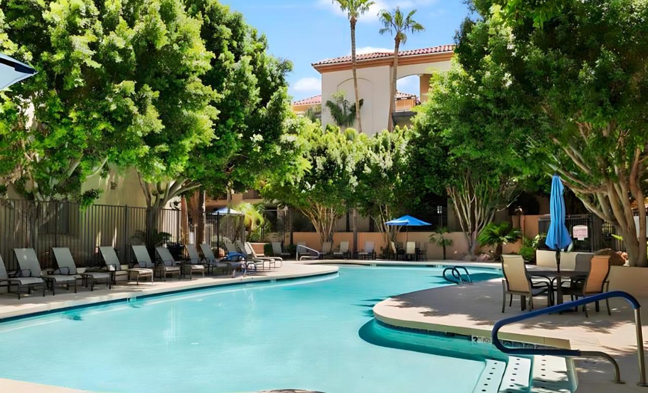 Biltmore Bliss Desert Retreat! Phoenix Eksteriør billede